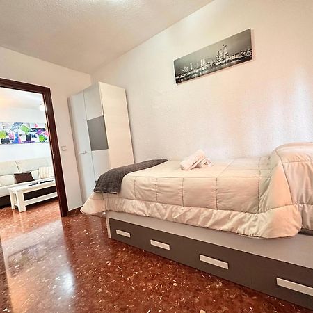 Piso Granada 3 Dormitorios Y Parking Privado Bagian luar foto
